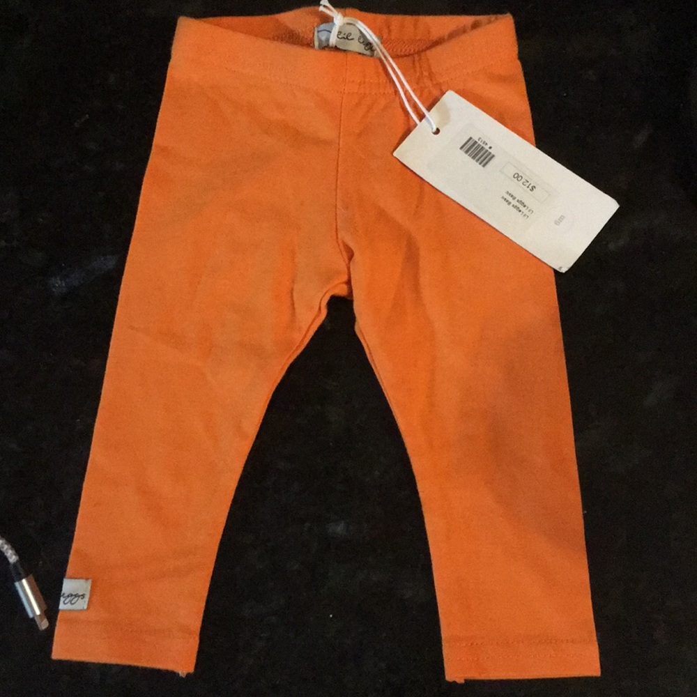 Orange leggings